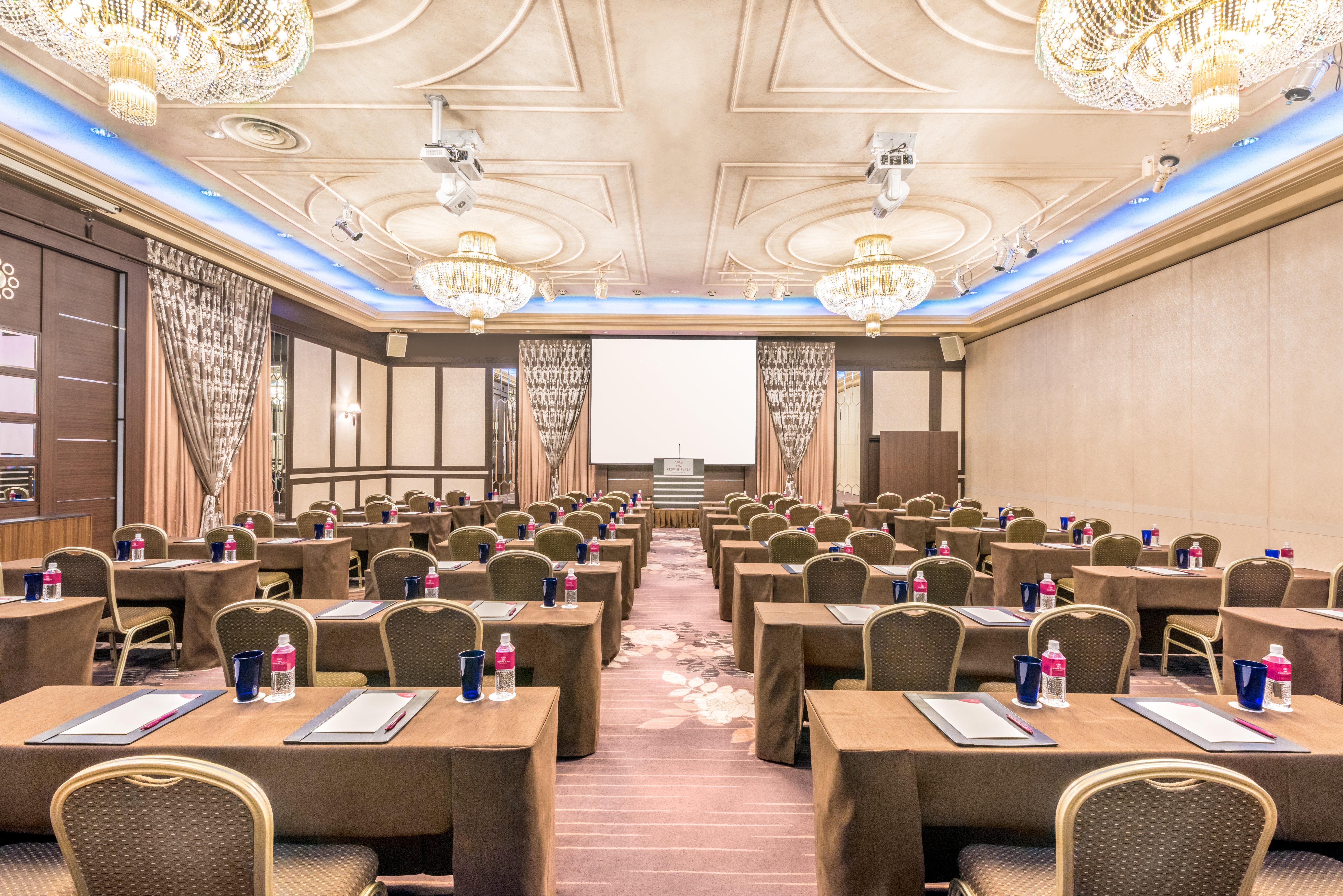 Отель Ana Crowne Plaza Kumamoto New Sky By Ihg Экстерьер фото
